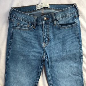 light wash blue jeans